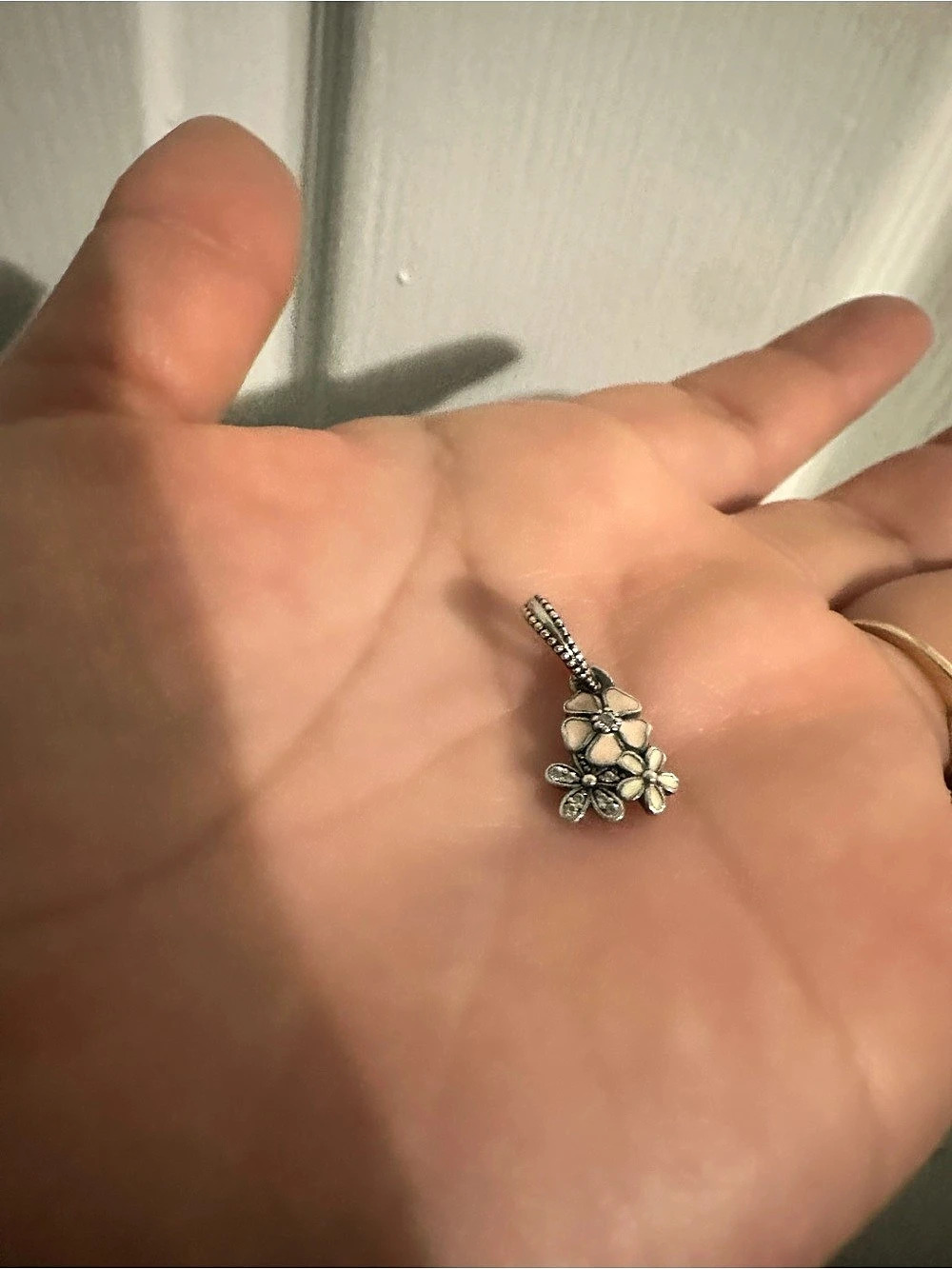 Pandora Floral pendant